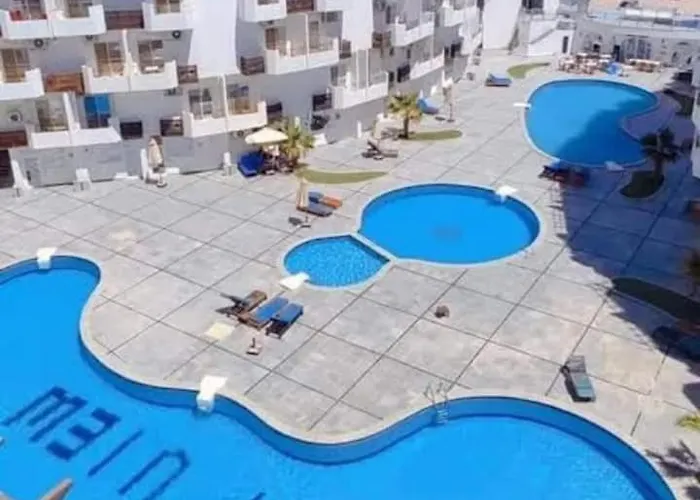 بالقرب من الجونه فندقي فاخر كومباوند طيبة فيو الوزراء Hurghada